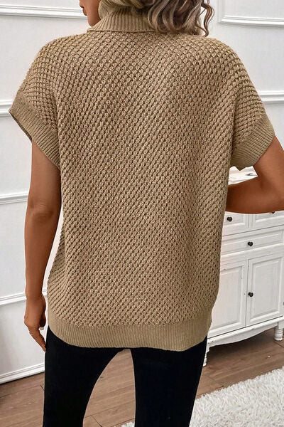 TURTLENECK SHORT SLEEVE SWEATER