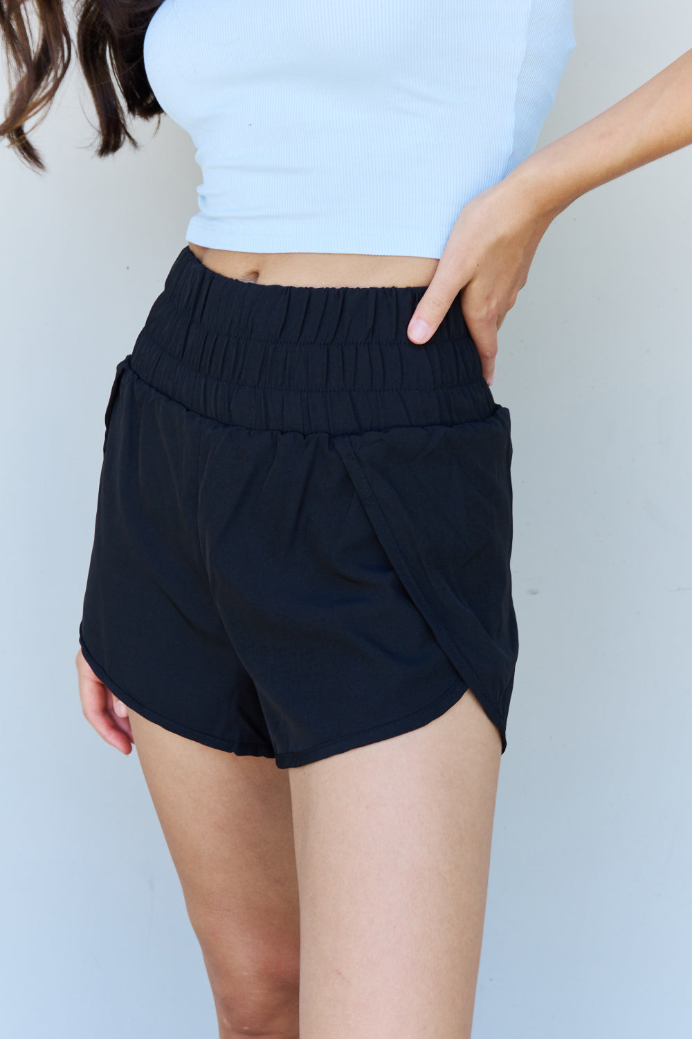 STAY ACTIVE HIGH WAISTBAND SHORTS BLACK