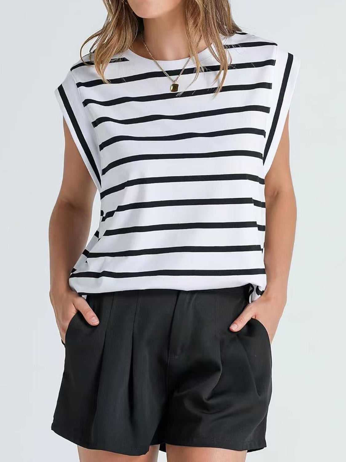 PERFECT STRIPED TEE