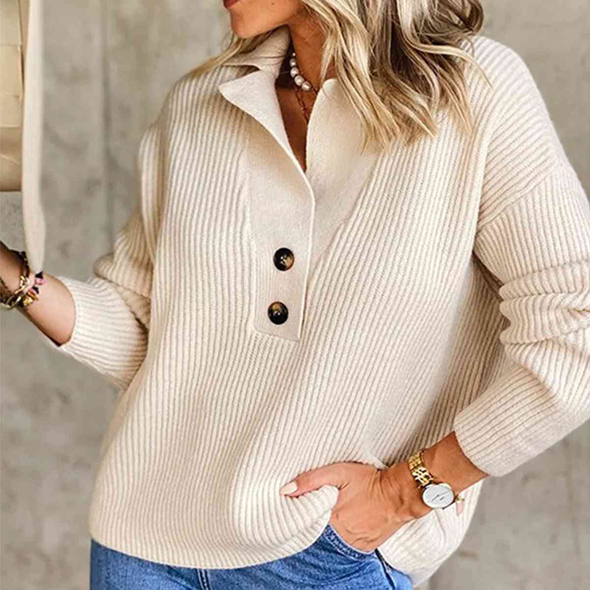 COLLARED RIBBED KNIT SWEATER