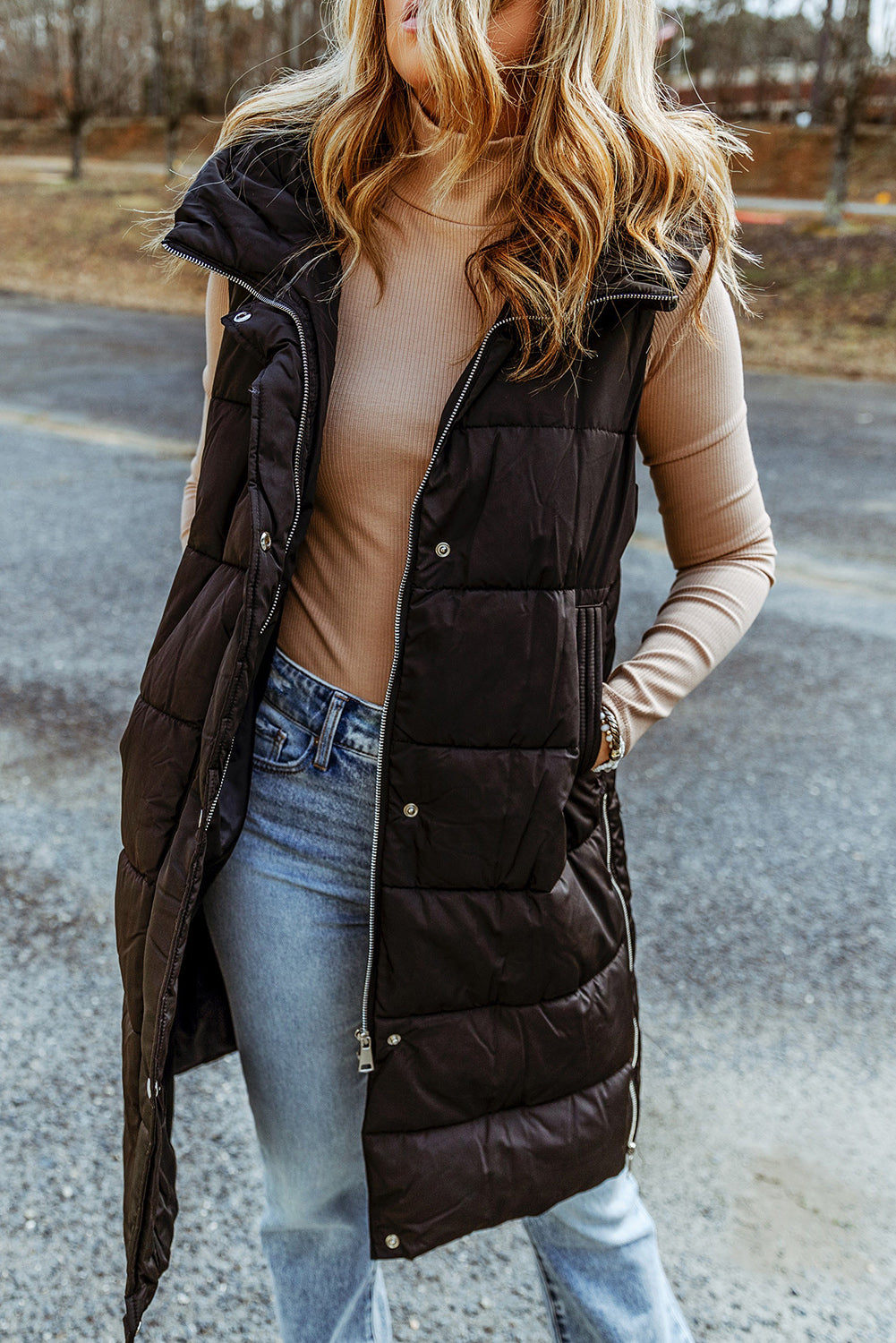 LONGLINE HOODED SLEEVELESS PUFFER VEST