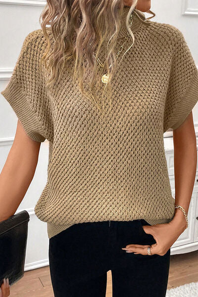 TURTLENECK SHORT SLEEVE SWEATER