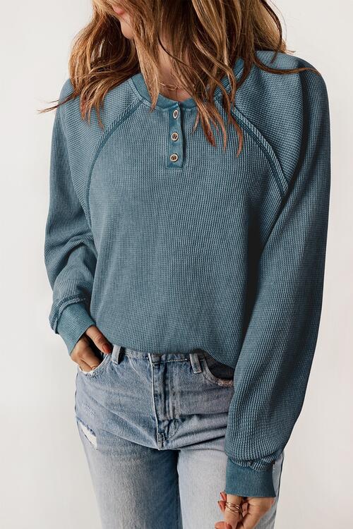 WAFFLE KNIT RAGLAN SWEATSHIRT