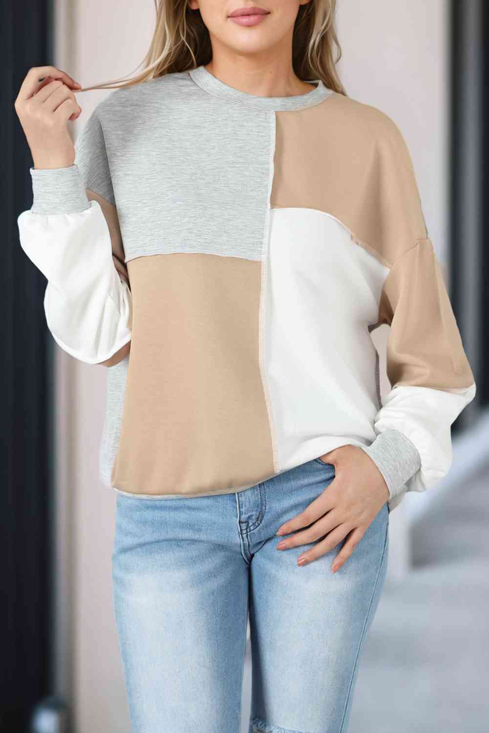 COLOR BLOCK EXPOSED SEAM SWEATSHIRT