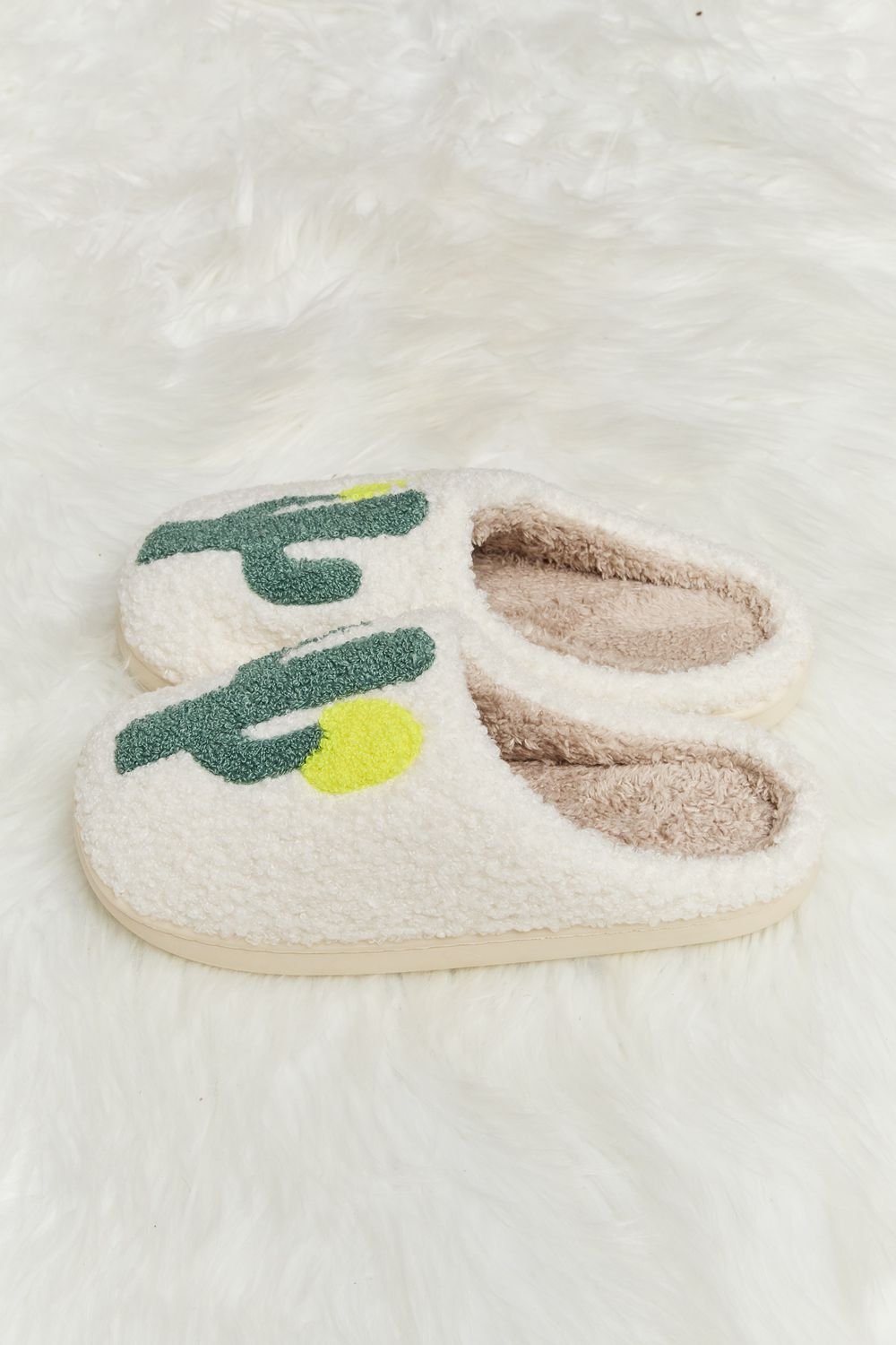 CACTUS PLUSH SLIDE SLIPPERS
