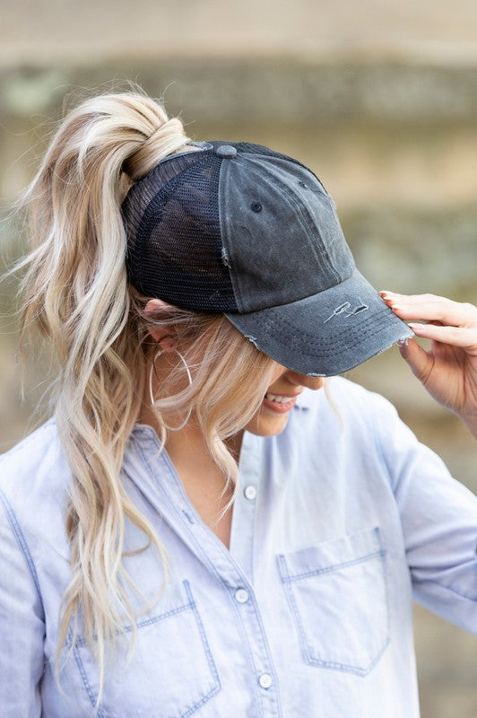 DISTRESSED MESSY BUN HAT