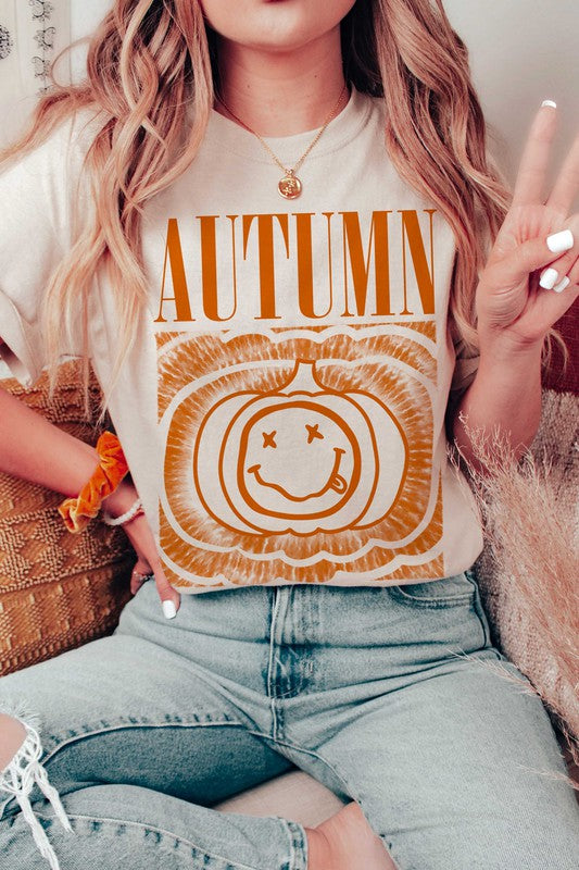 AUTUMN HAPPY FACE PUMPKIN GRAPHIC TEE