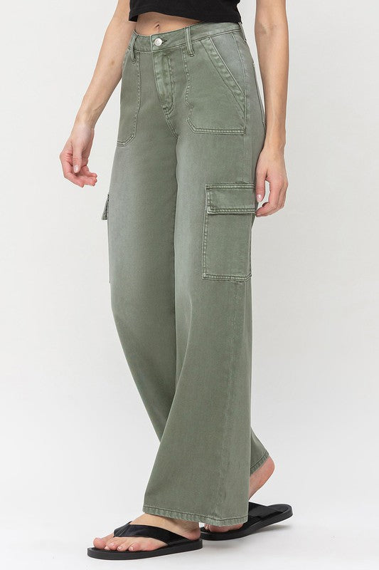 HIGH RISE CARGO WIDE LEG JEANS