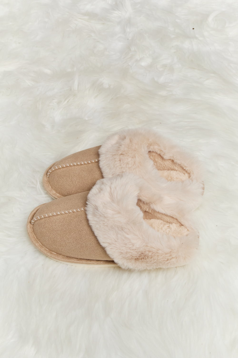 MELODY FLUFFY SLIPPERS